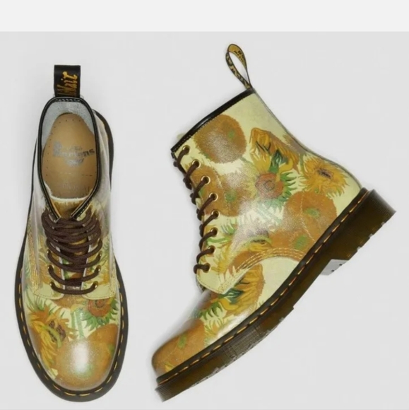 DR. MARTENS x THE NATIONAL GALLERY 1460 Van Gogh Sunflowers Sz US 8 Women/ 7 Men - Picture 10 of 10